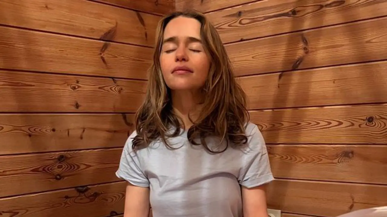 Emilia Clarke's pregnancy rumors are not true. celebsindepth.com 