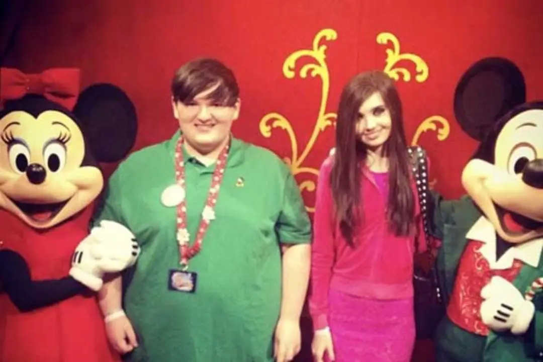 Eugenia Cooney with her brother Chip Cooney. celebsindepth.com 