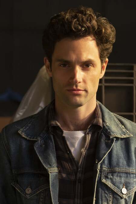 Fans believe Joe Goldberg from Netflix's You is a psychopath.