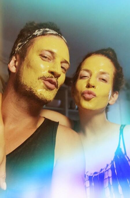 Kimberly-Sue Murray is dating her boyfriend Ian Macmillan.