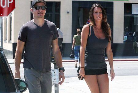 Sonni Pacheco and Jeremy Renner divorced the same year they got married.