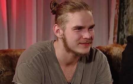 Marco Ilsø struggles to be away from his girlfriend and family.