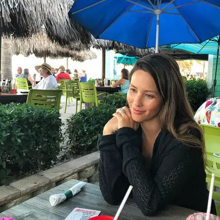 Spinning Out Leah Starnes actress Kaitlyn Leeb's net worth is estimated to be $600,000.