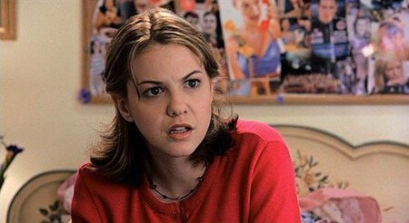 Larisa Oleynik received a restraining order against a stalker in 2013.