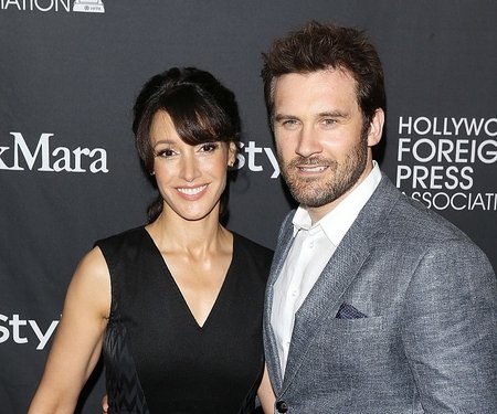 Jennifer Beals married her second husband Ken Dixon two years after her divorce.