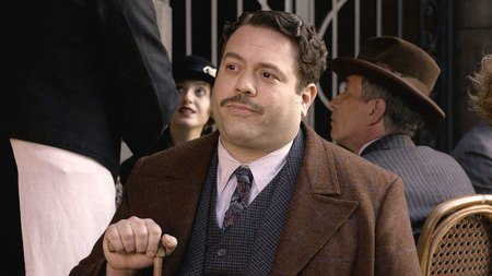 Dan Fogler as No-Maj Jacob Kowalski in the Harry Potter prequel movie series 'Fantastic Beasts.'