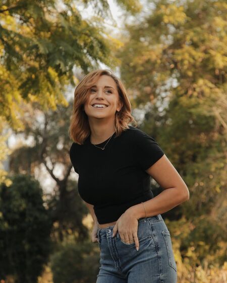 Taylor Misiak's net worth is estimated to be $1.5 million.