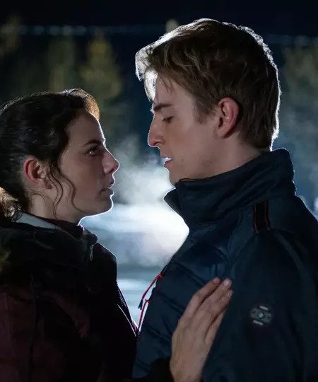Kaya Scodelario as Kat Baker and Evan Roderick as Justin Davis in 'Spinning Out' (2020).