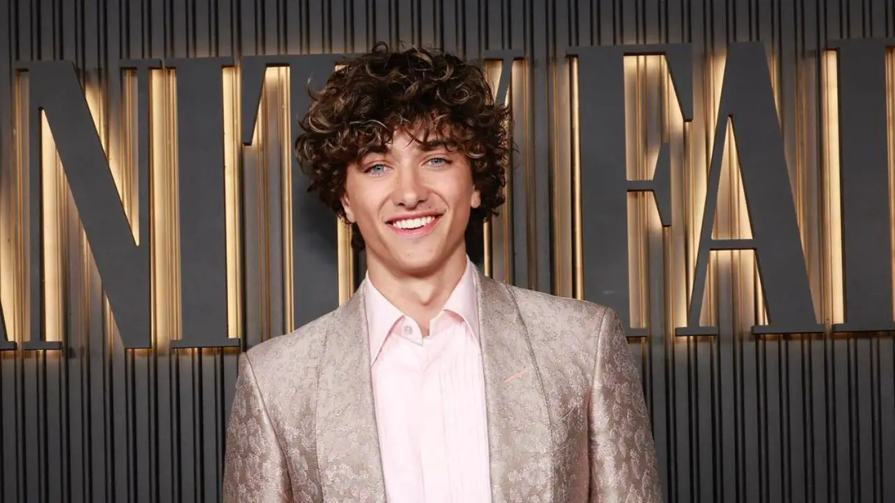 Gavin Casalegno is not gay. celebsindepth.com