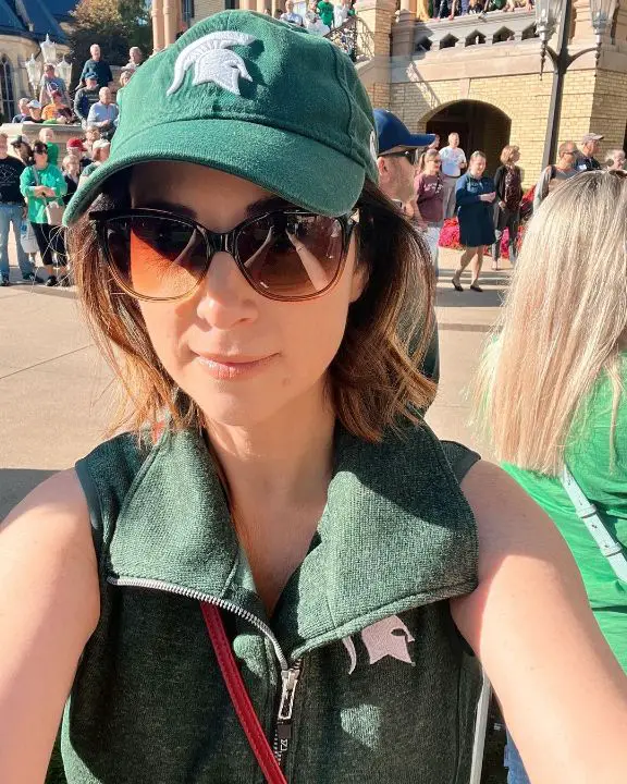 Heidi Przybyla is a well-known journalist. celebsindepth.com