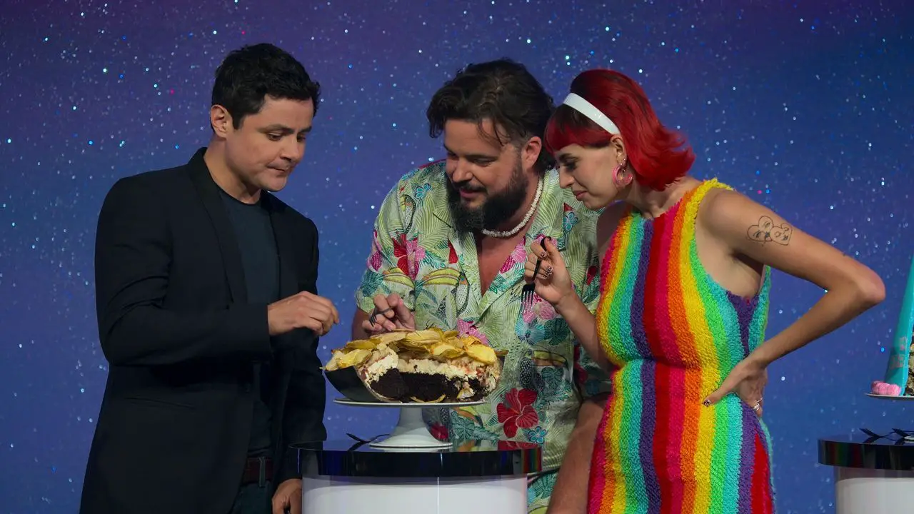 Is It Cake? Season 2 is now streaming on Netflix. celebsindepth.com