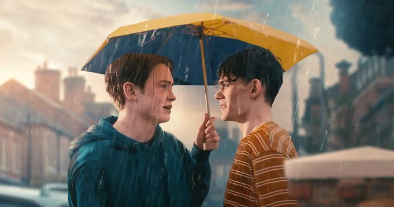 Kit Connor and Joe Locker have great chemistry in Heartstopper. celebsindepth.com