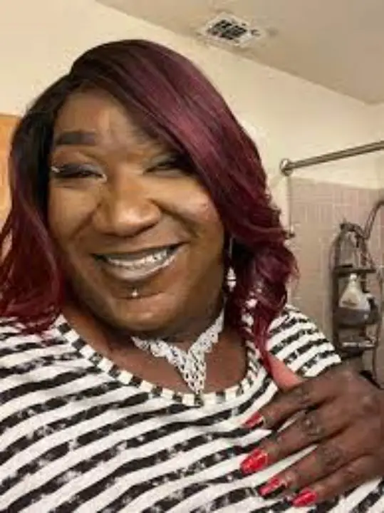 Mrs. Netta has yet to reveal her sexuality. celebsindepth.com