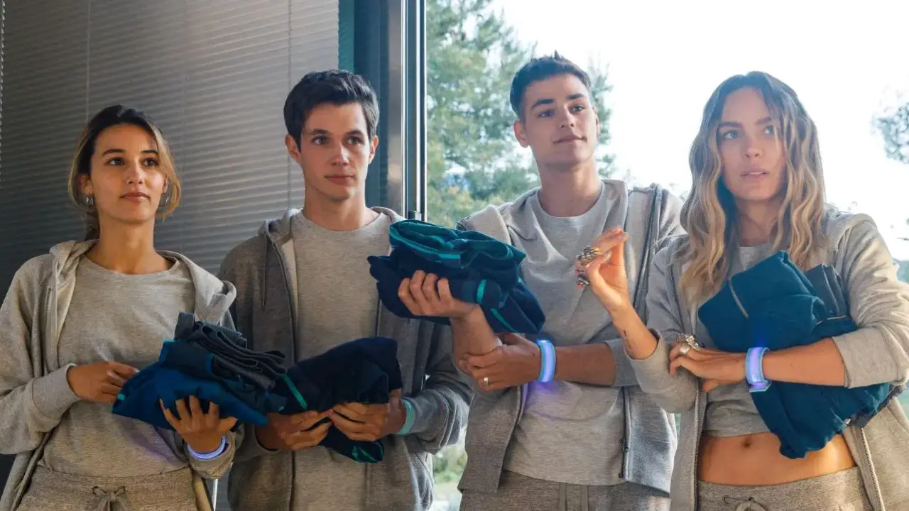 The violent material in the show makes it unsuitable for children. 