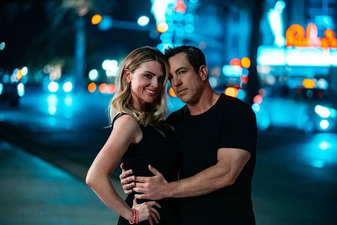 Jamie Lissow and his girlfriend Erica have been together for several years. celebsindepth.com