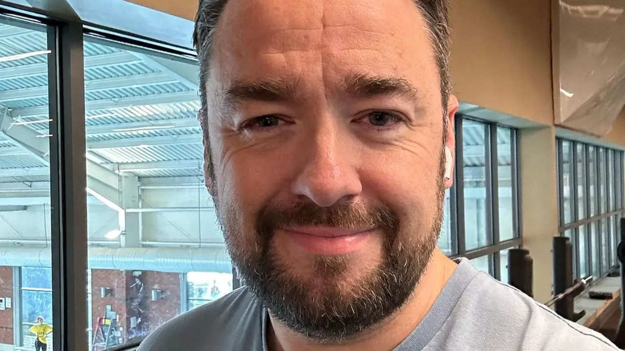 Jason Manford shed almost three stones in 2021. celebsindepth.com