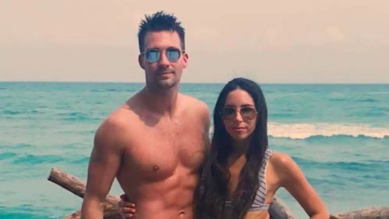 Jen Selter is on vacation with her boyfriend, James Maslow. celebsindepth.com 