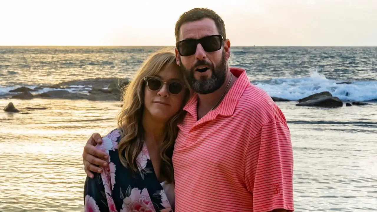 Jennifer Aniston and Adam Sandler share a close friendship but are not in a relationship.