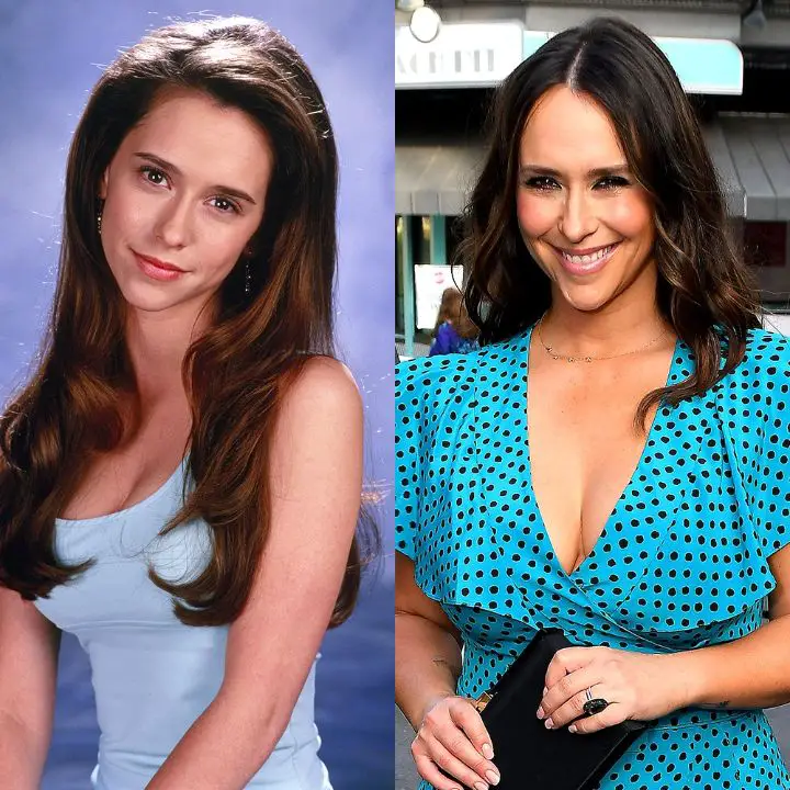 picture of Jennifer Love Hewitt after giving birth to her child. celebsindepth.com