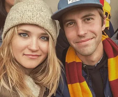 Emily Osment and Jim Gilbert are in a relationship.