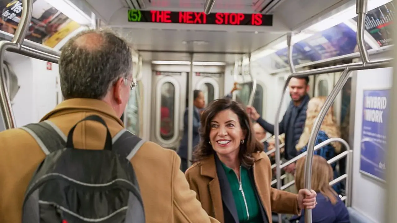 Kathy Hochul has not admitted to having any plastic surgery. celebsindepth.com
