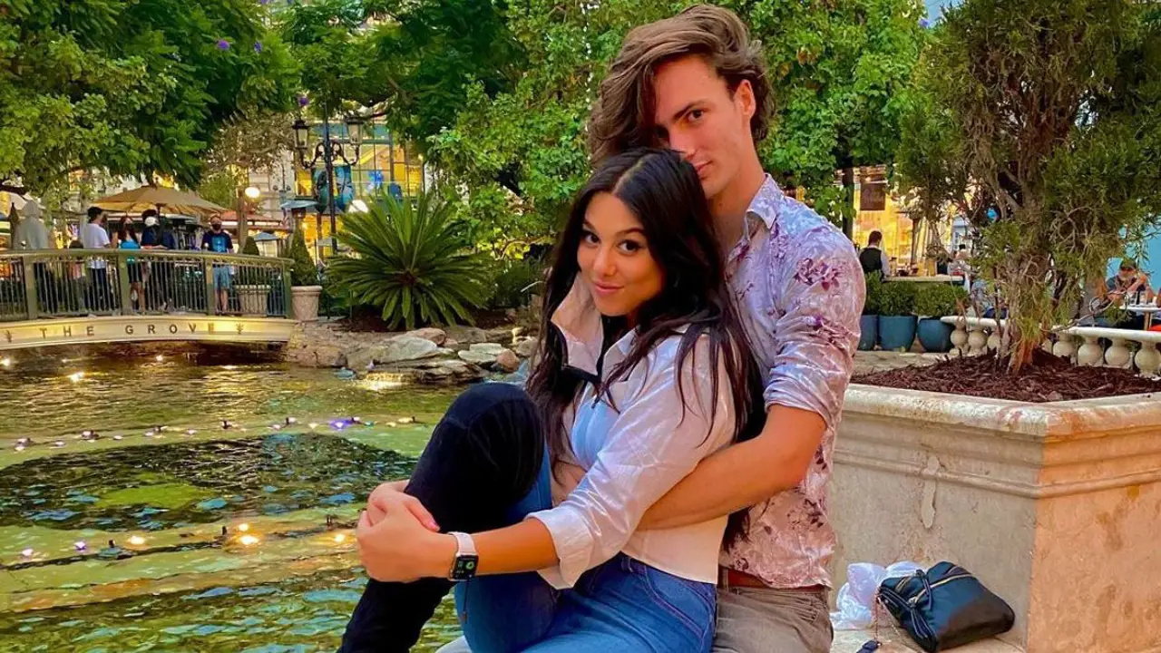 kira-kosarin-boyfriend-2021