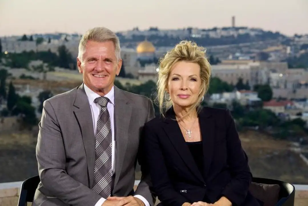 Laurie Crouch and her husband, Matt, are doing great. celebsindepth.com