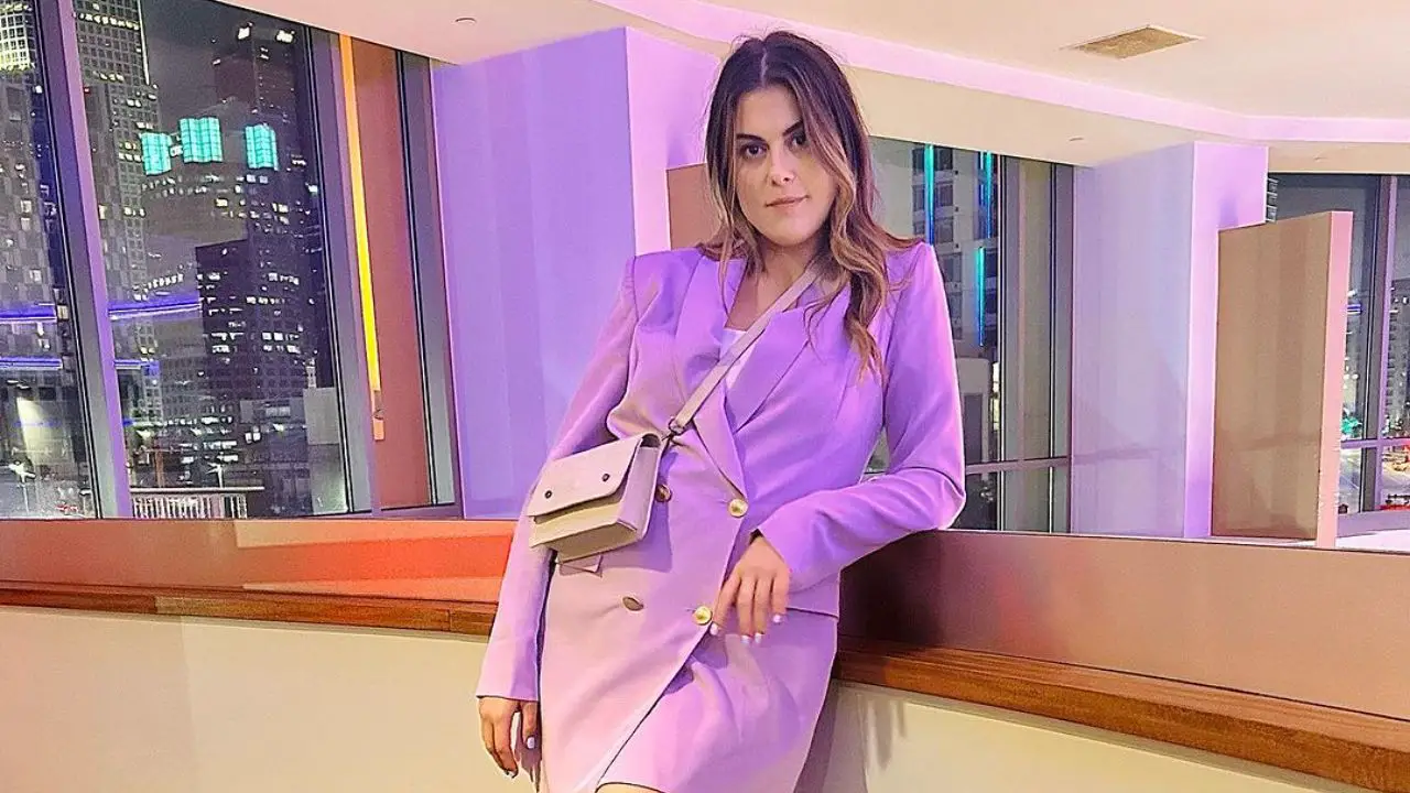 Lindsey Shaw is currently living a single life. celebsindepth.com