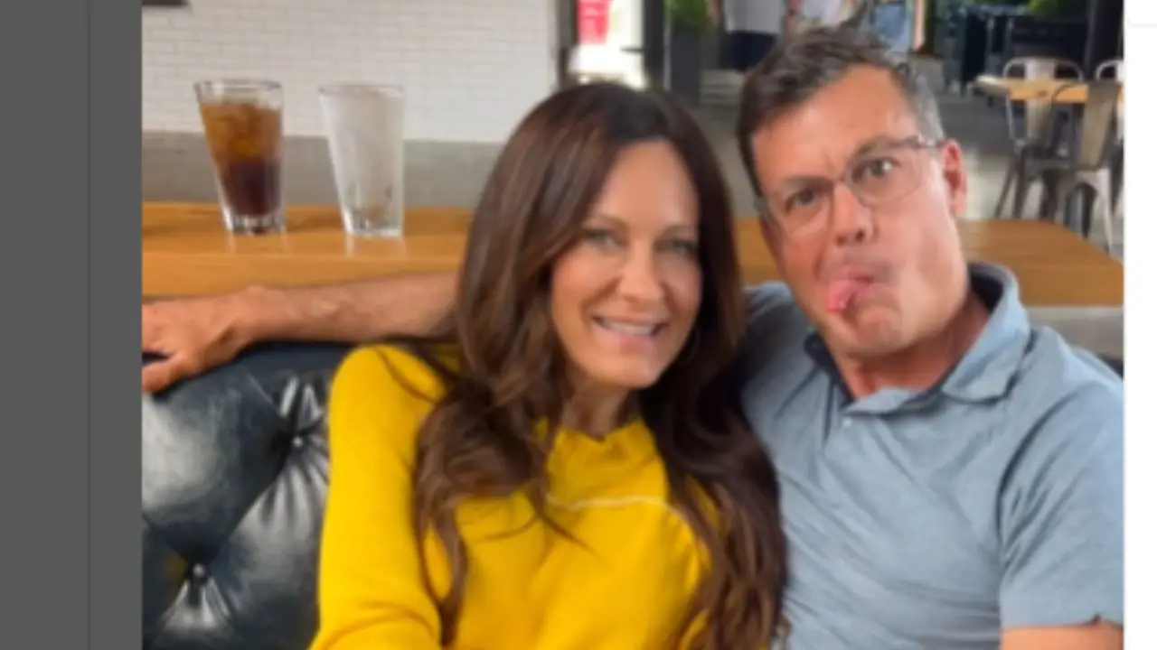 Lysa TerKeurst went Instagram-official with her new lover. celebsindepth.com