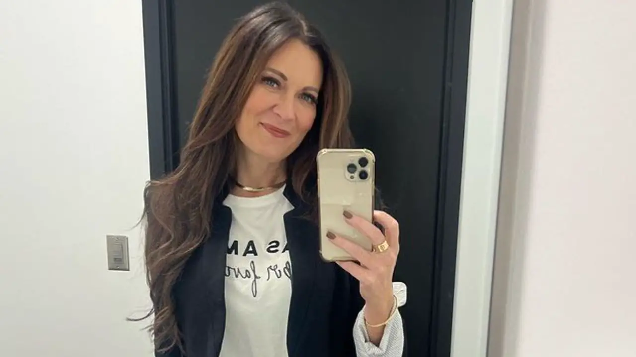 Lysa Terkeurst's weight loss is unnoticeable in 2023. celebsindepth.com
