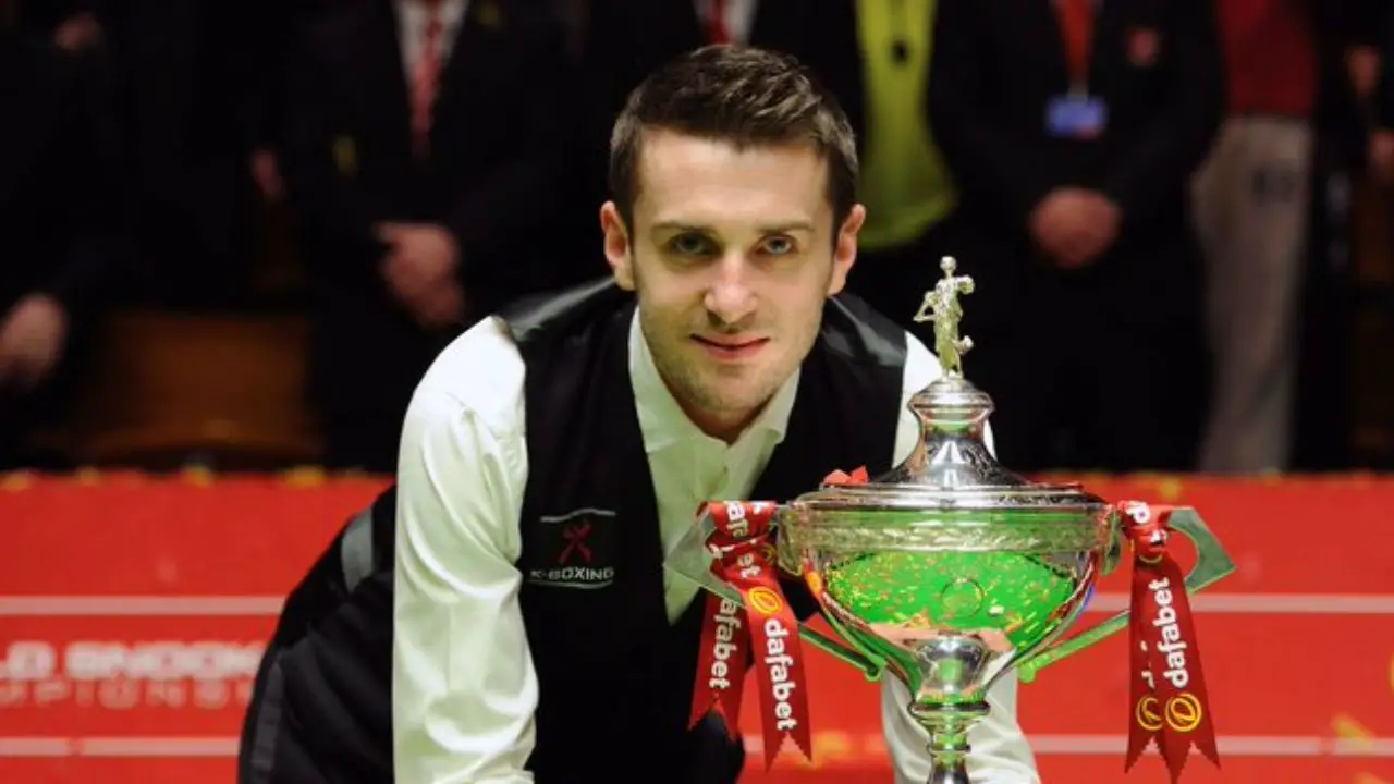 Mark Selby was always slimmer.