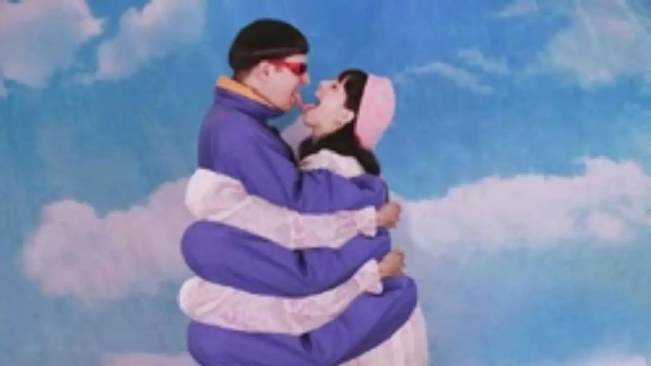 Melanie Martinez dated her ex-boyfriend Oliver Tree from 2019–2020.