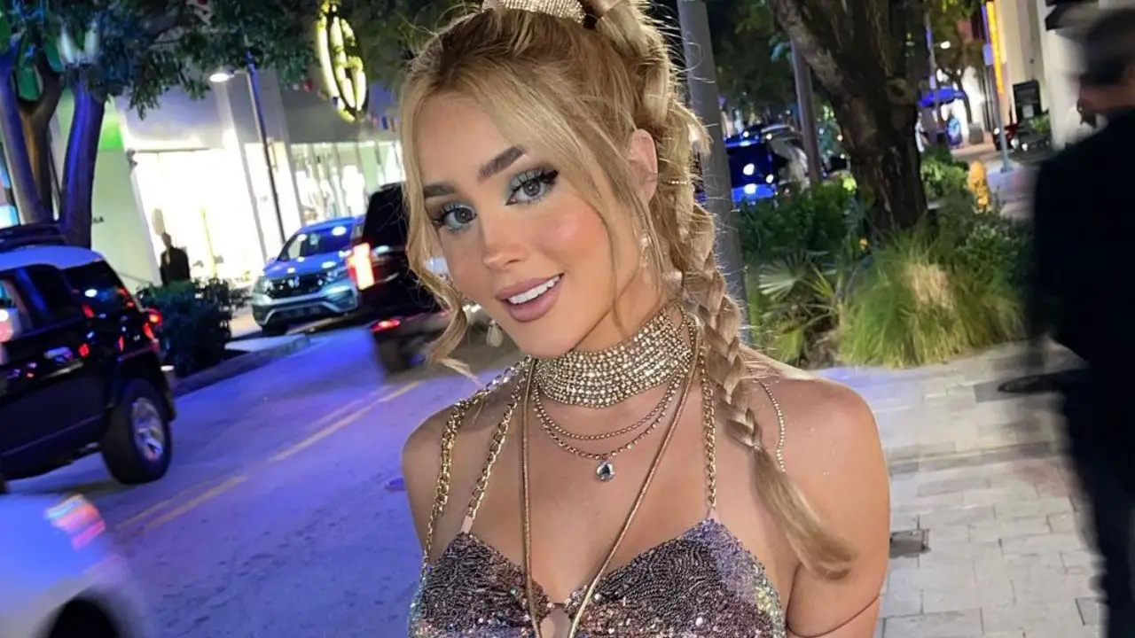 Mia Dio has undergone several plastic surgery procedures.