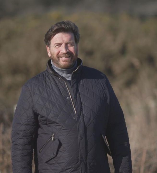 Nick Knowles has dealt with weight gain body-shaming in a positive way. celebsindepth.com
