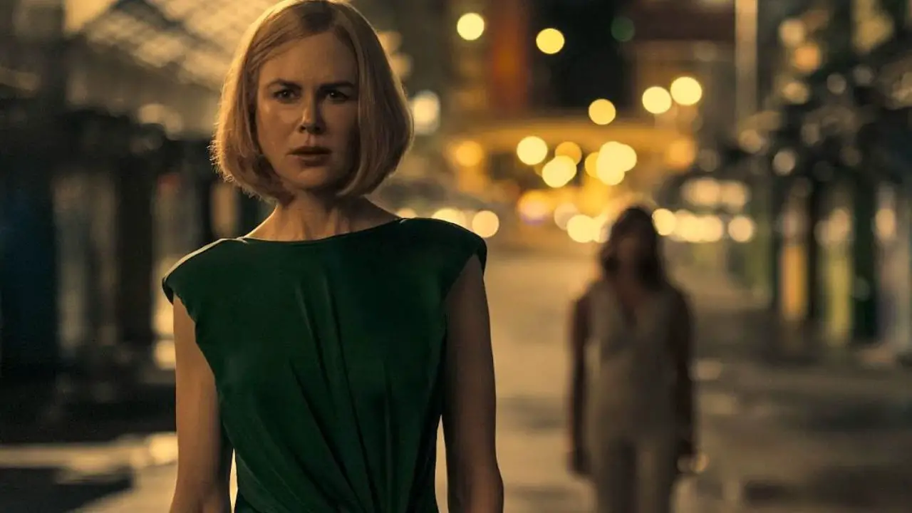 Nicole Kidman doesn't seem to be pregnant. celebsindepth.com