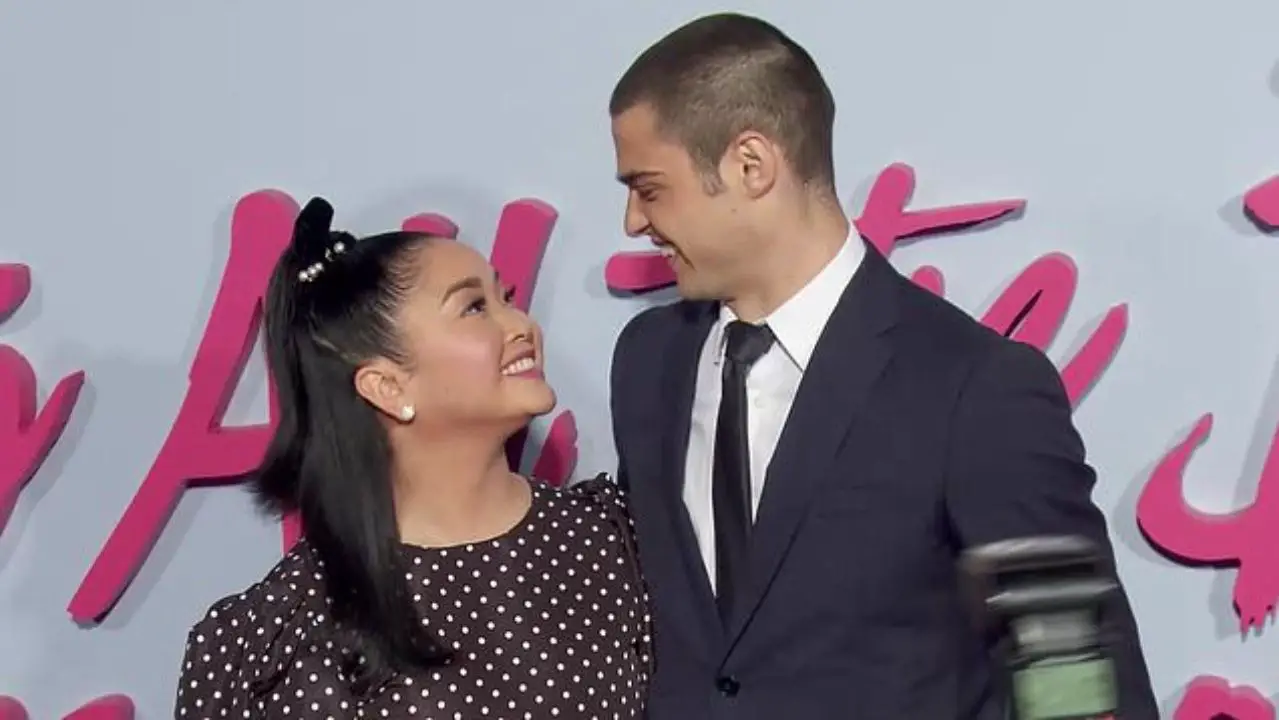 Noah Centineo and Lana Condor were rumored to be dating. celebsindepth.com