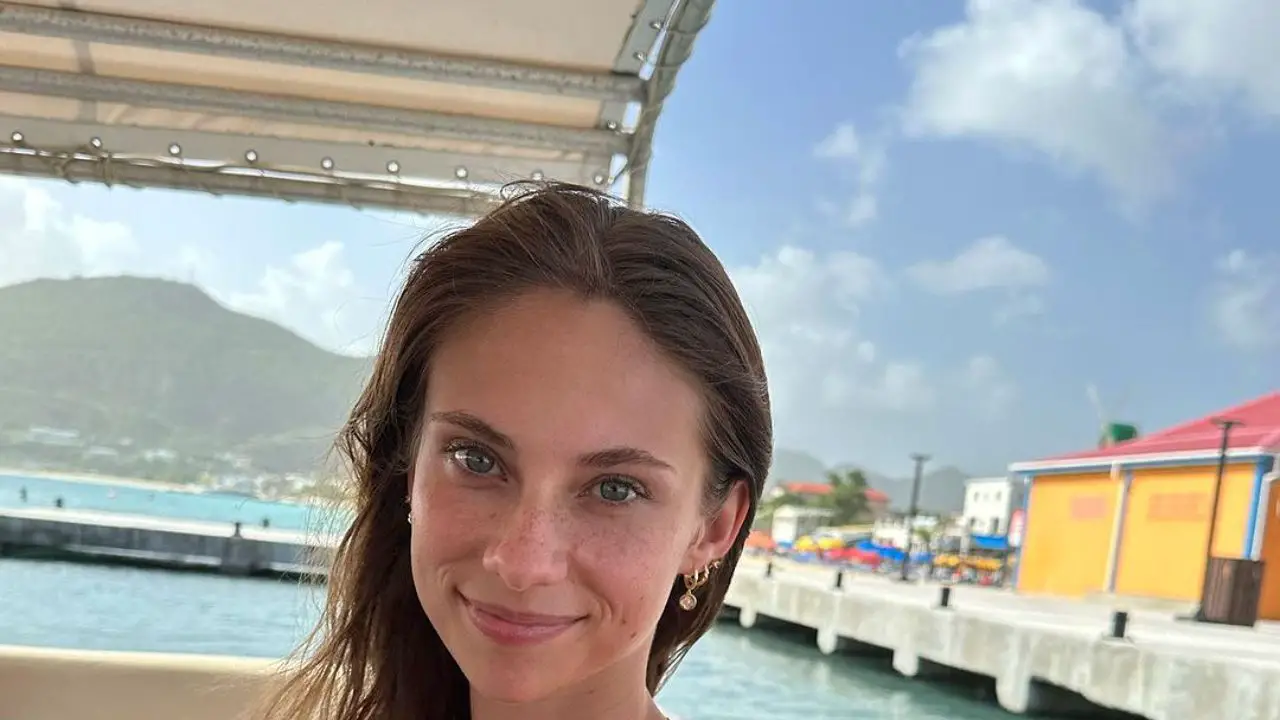 Owen Nurm's ex-girlfreind name is Aquavena. celebsindepth.com