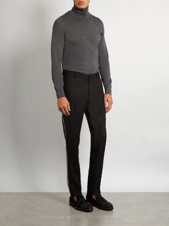 Both gay and straight men wear Rossini Loafers. celebsindepth.com