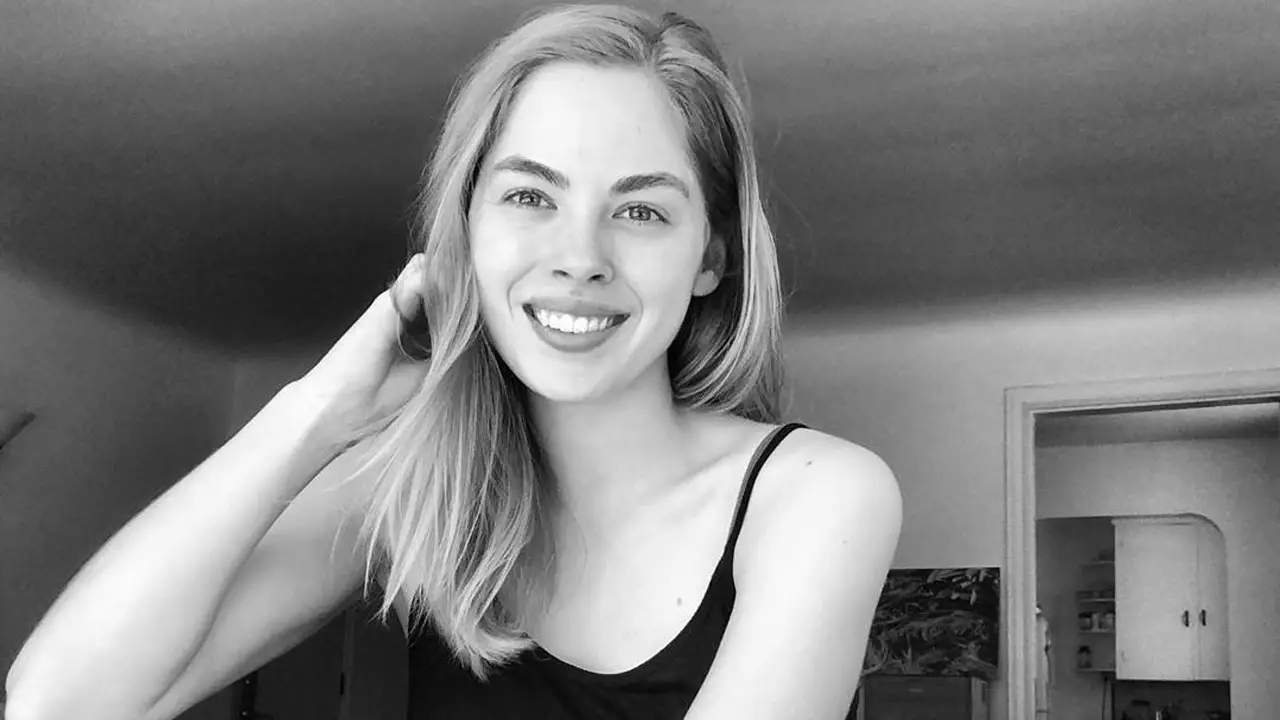 sarah-dugdale-25-years-old