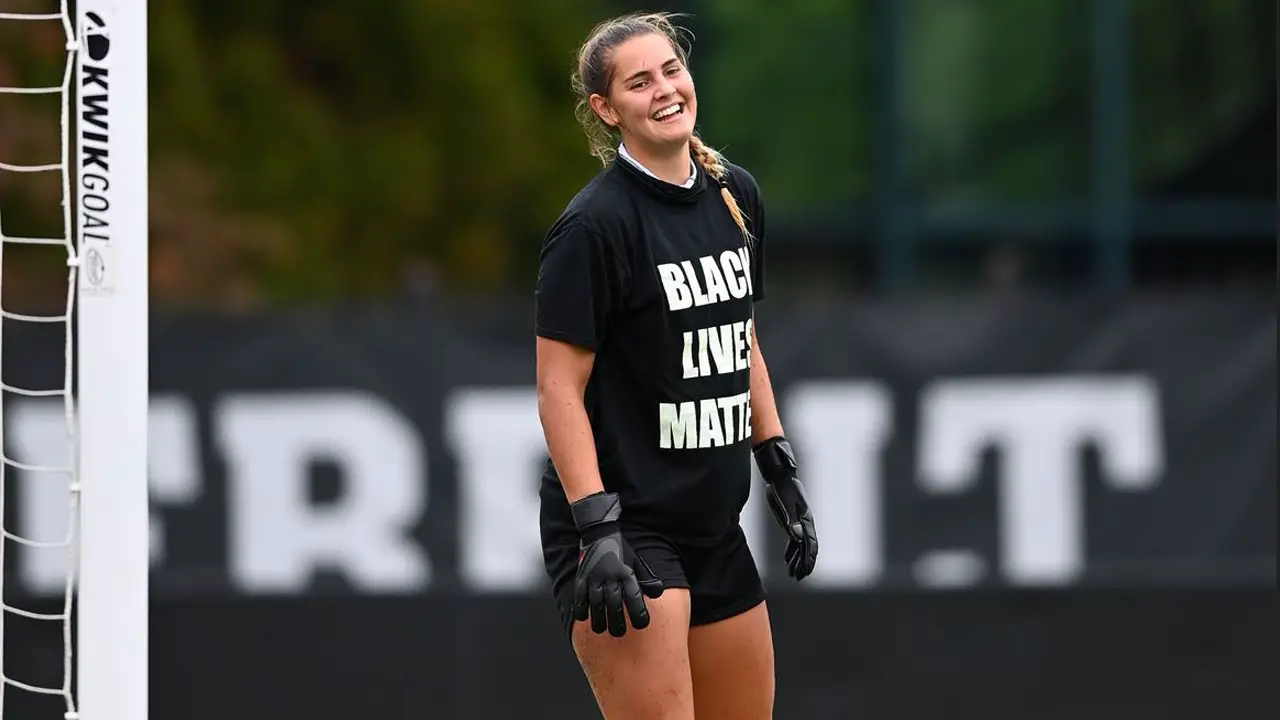 sarah-fuller-soccer-player-vanderbilt-sec-kicker