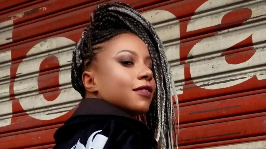 Shalita Grant Plays Sherry in You Season 3 5 Quick