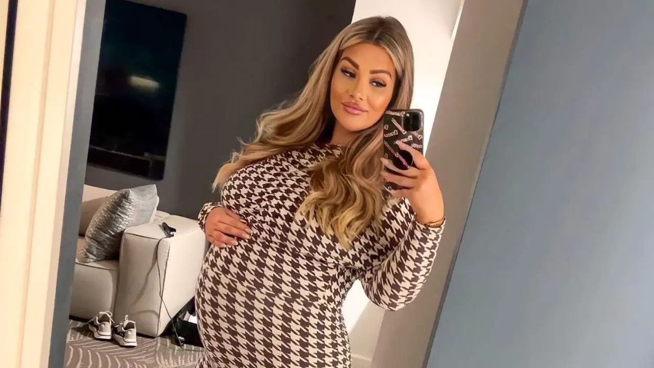 Shaughna Phillips and her partner, Billy Webb, started dating since 2022. celebsindepth.com
