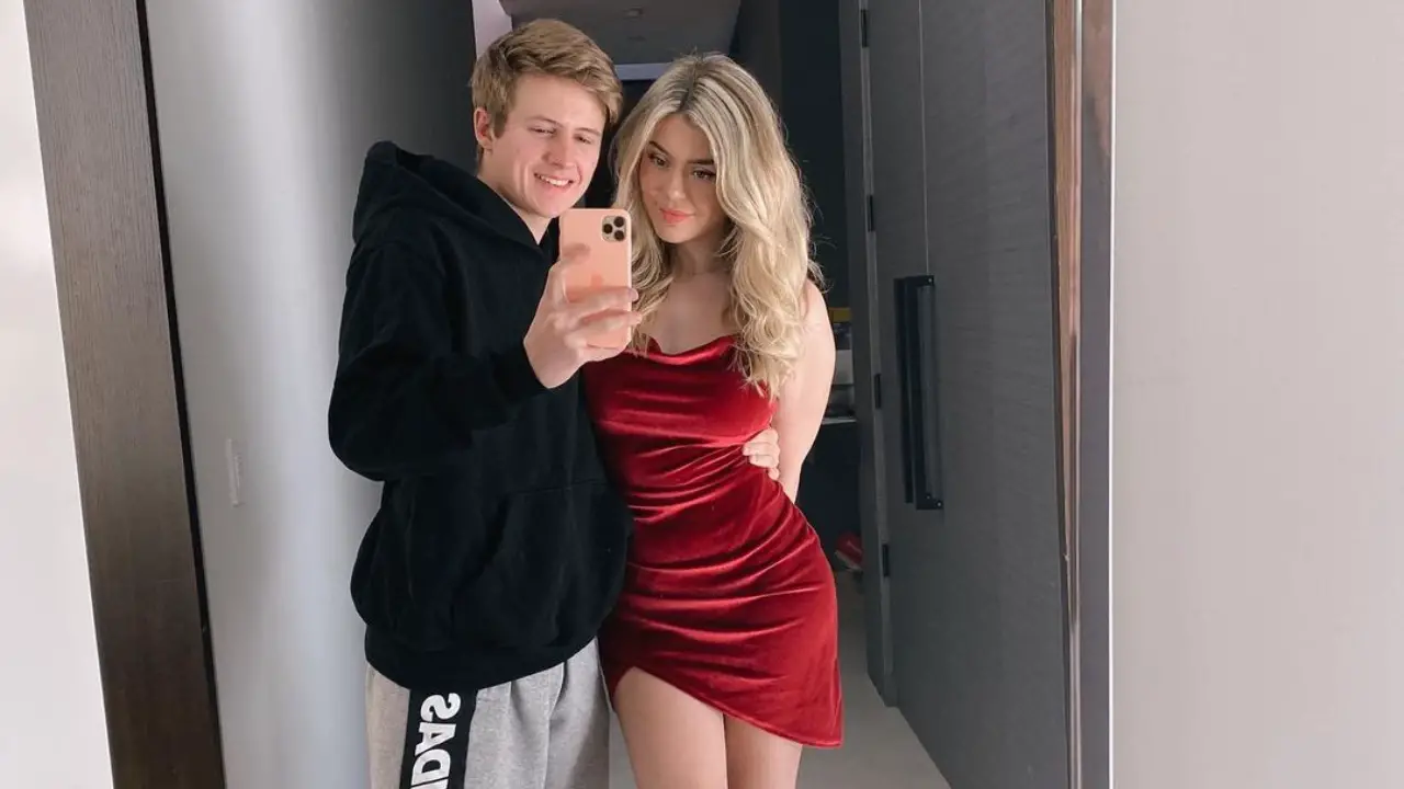 symfuhny-girlfriend-2021-brookeab