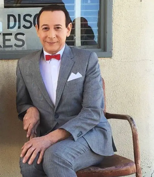 Fans believe Paul Reubens was gay. celebsindepth.com