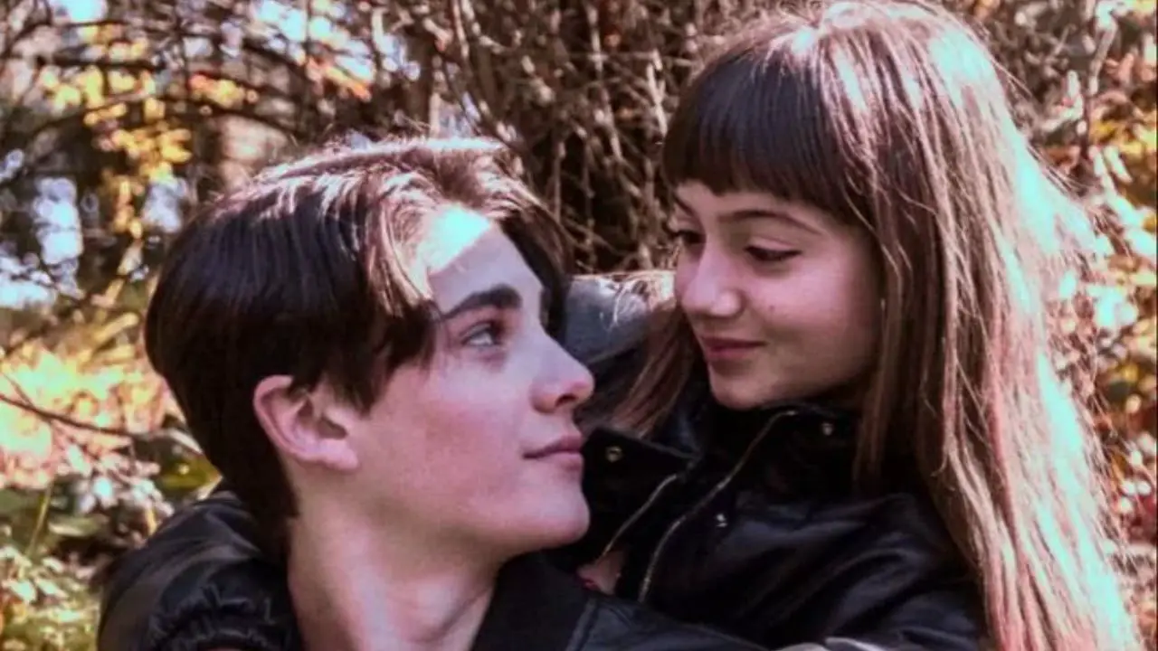 Pietro and Livia realize their love for one another in Di4ries. celebsindepth.com