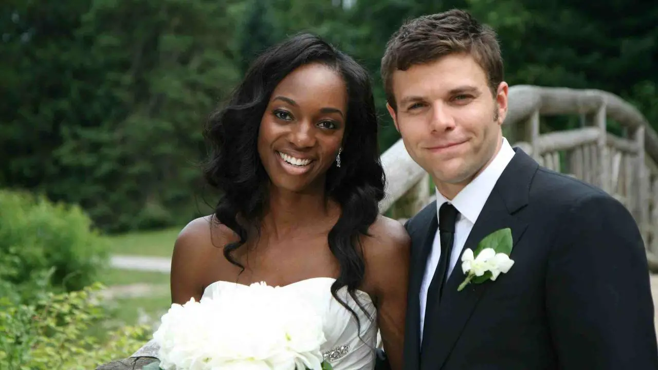 Sloane's actress is married in real life.