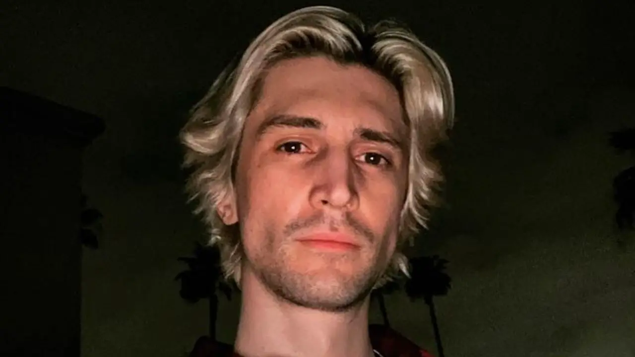 xQc have a new girlfriend in 2023. celebsindepth.com