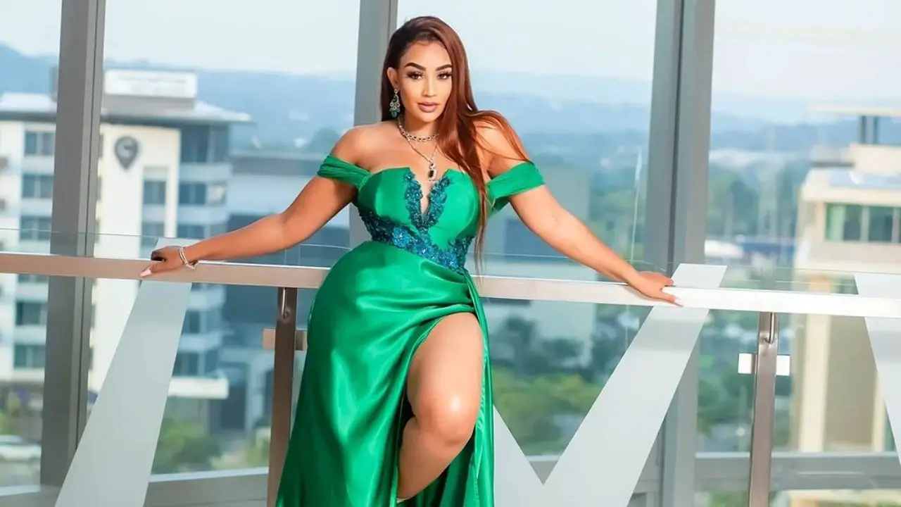 Zari Hassan lives a wealthy life. celebsindepth.com