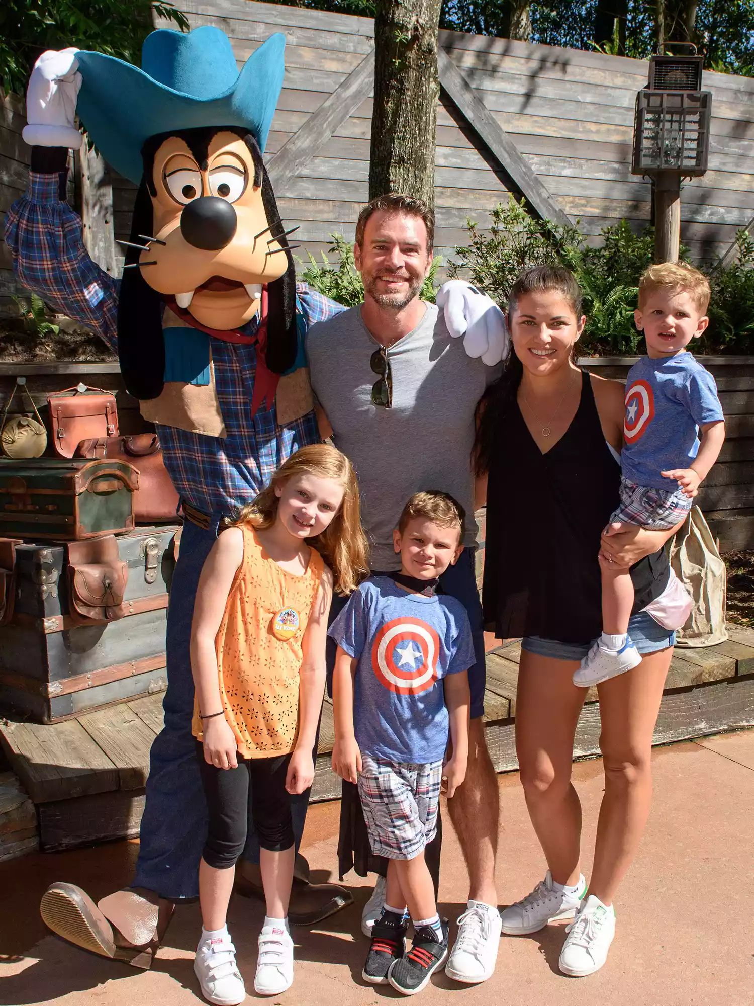 Scott Foley wife and kids