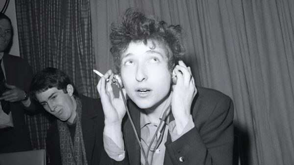 bob dylan wives and children details.